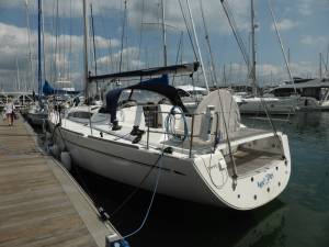 Elan 410 for sale with Boatmatch lying Hamble UK
